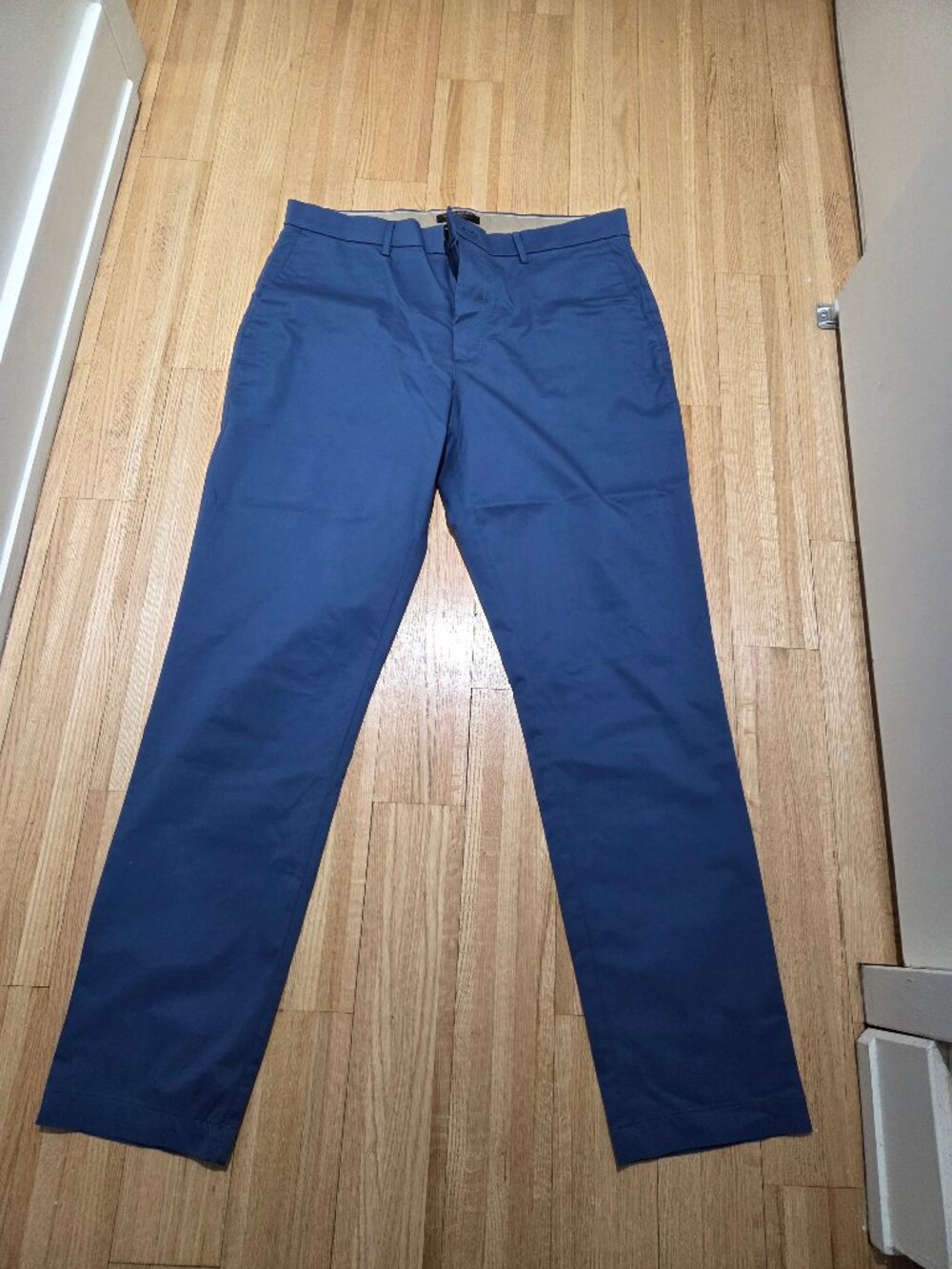 Banana Republic Slim Core Temp Pant in Hidden Blue (W34 L32)